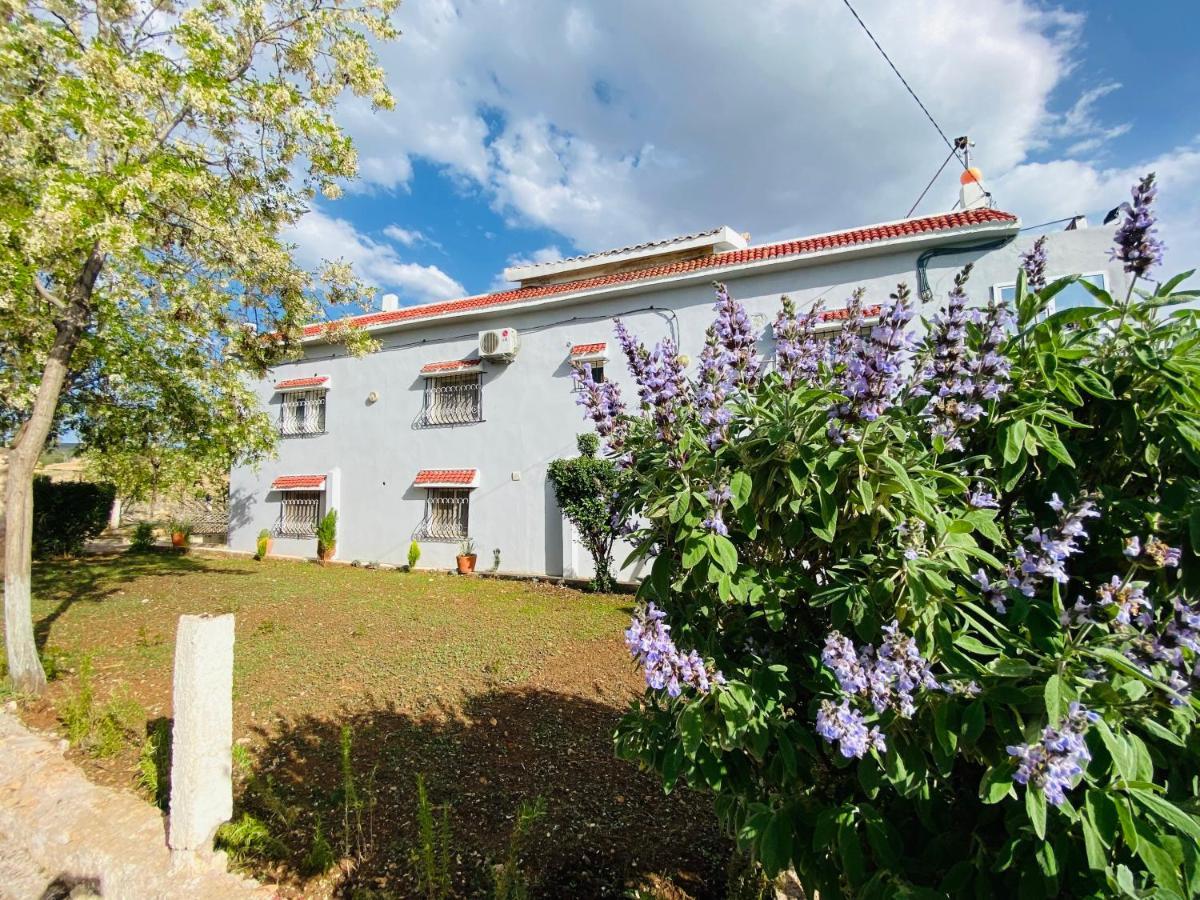 motel ain mersa Ifrane  Exterior foto